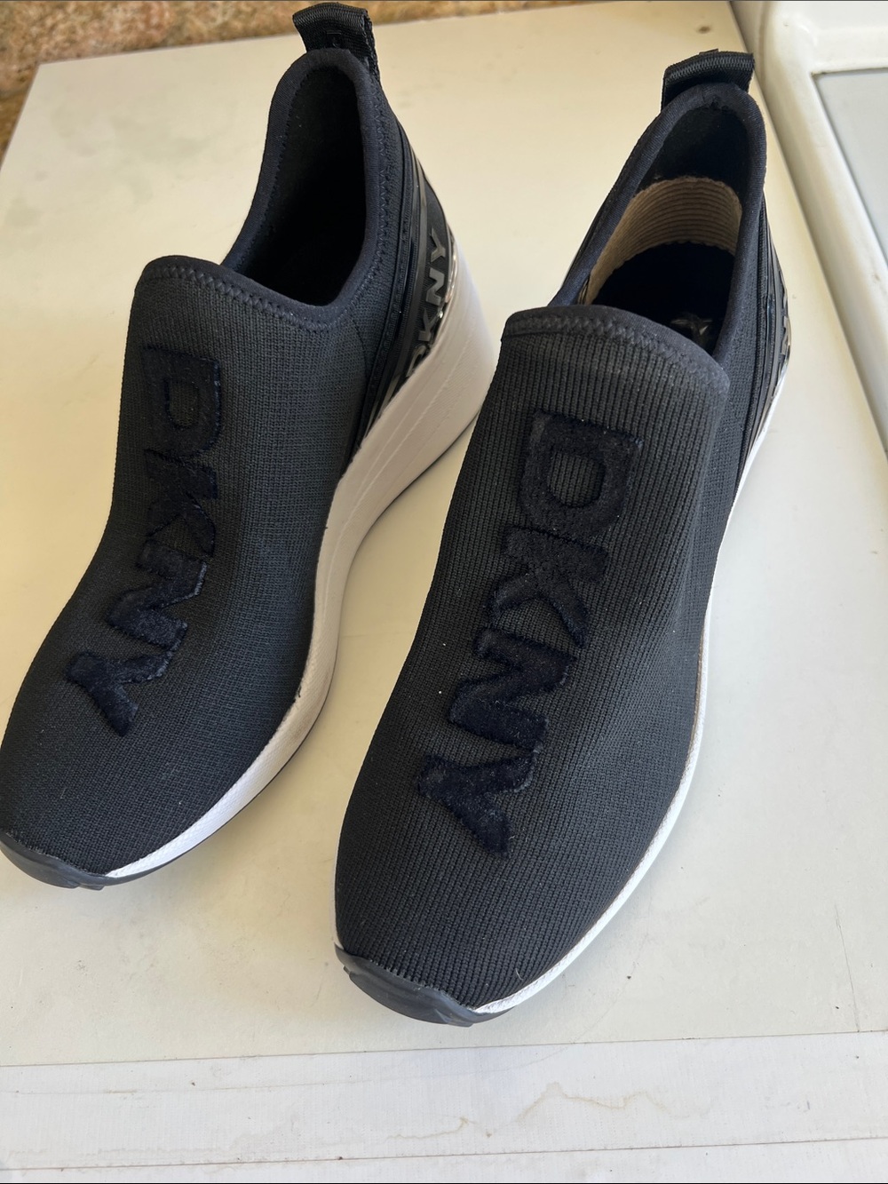 DKNY Black Slip-On Knit Platform wedge Sneakers with White Sole